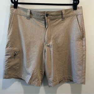 MAGELLAN OUTDOORS FISH GEAR SHORTS SIZE 36 KHAKI